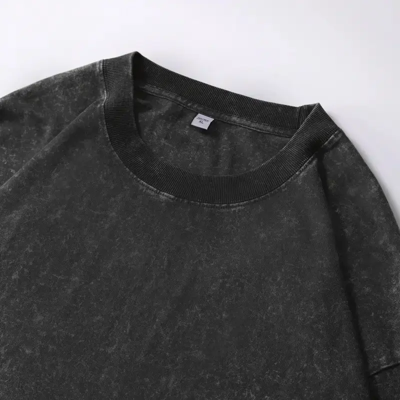 Men's Oversized Washed Distressed Cotton Long-Sleeve Crewneck T-Shirt